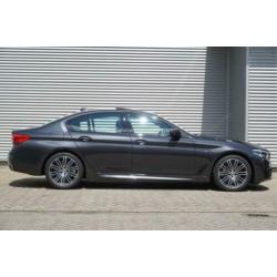 BMW 5 Serie 520i Sedan Aut. High Executive M Sportpakket / H