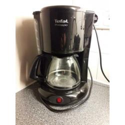 Koffiezetapparaat + Waterkoker 《WIE BIED》