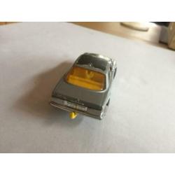 Matchbox Superkings Mercedes 350 SLC 1:43