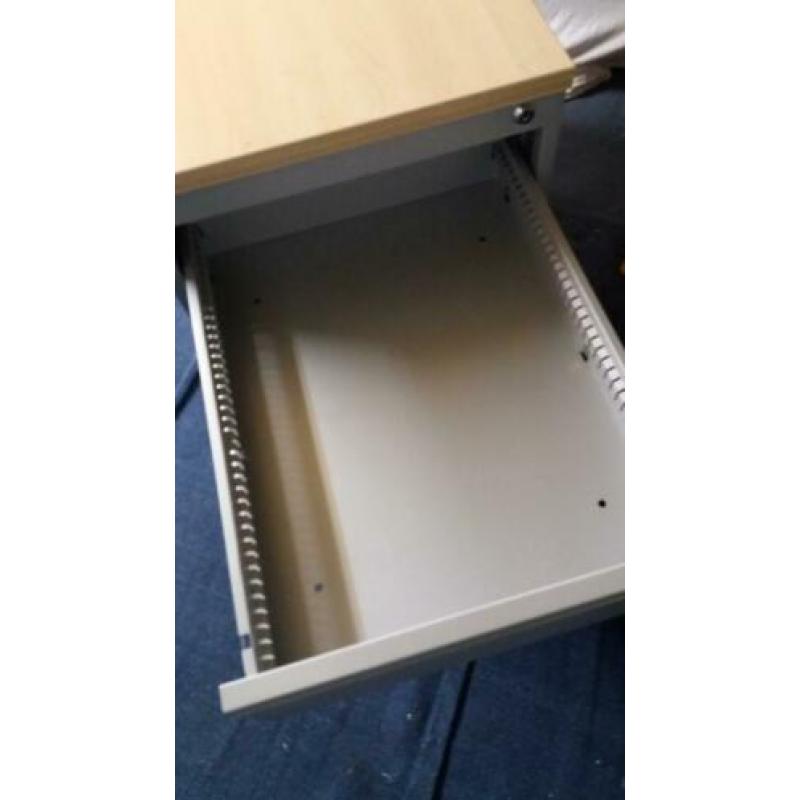 Buro ladeblok