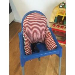 Ikea kinderstoel met kussen