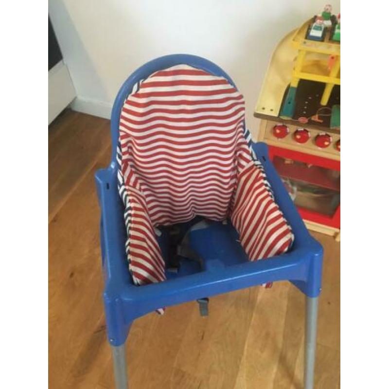 Ikea kinderstoel met kussen