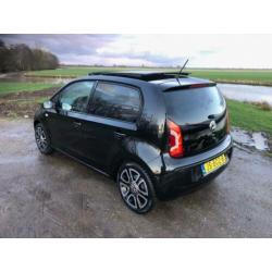 Volkswagen Up! 1.0 high up! BlueMotion met Panoramadak