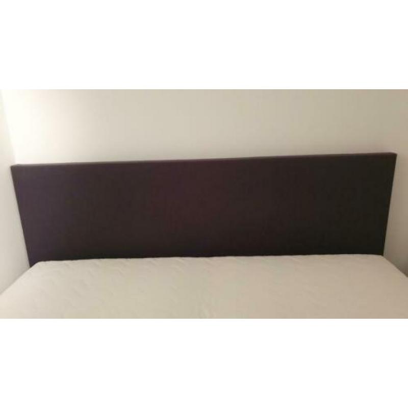 Antraciet grijze boxspring 180x200 in goede staat