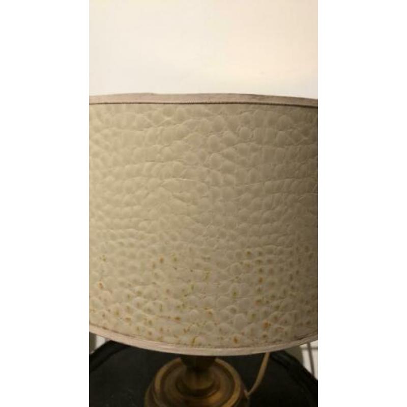 Lamp met gouden voetje