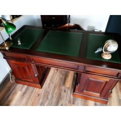 Antiek Engels Bureau