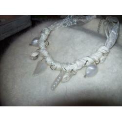 Ketting mooi Wit