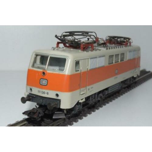 Marklin 3155 Elektrolok BR 111 136-8 DB (2)