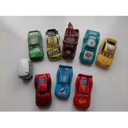 8 Cars autootjes