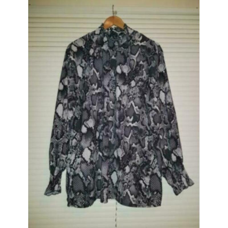 Z.G.A.N slangenprint blouse/top met elastische kol