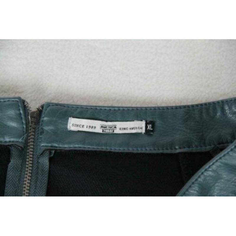 petrol groene PU LEREN rok van AMERICA TODAY maat L/XL (44)