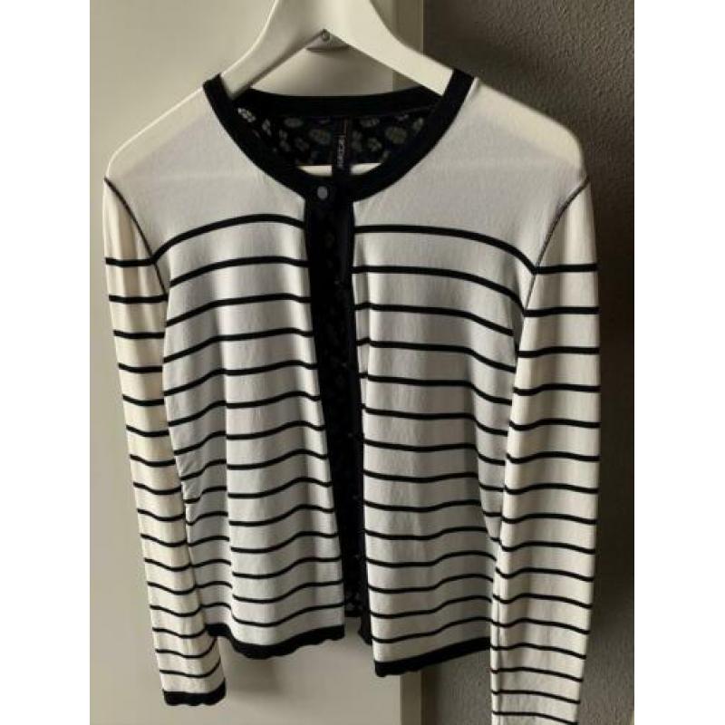 Vest Marccain maat 40