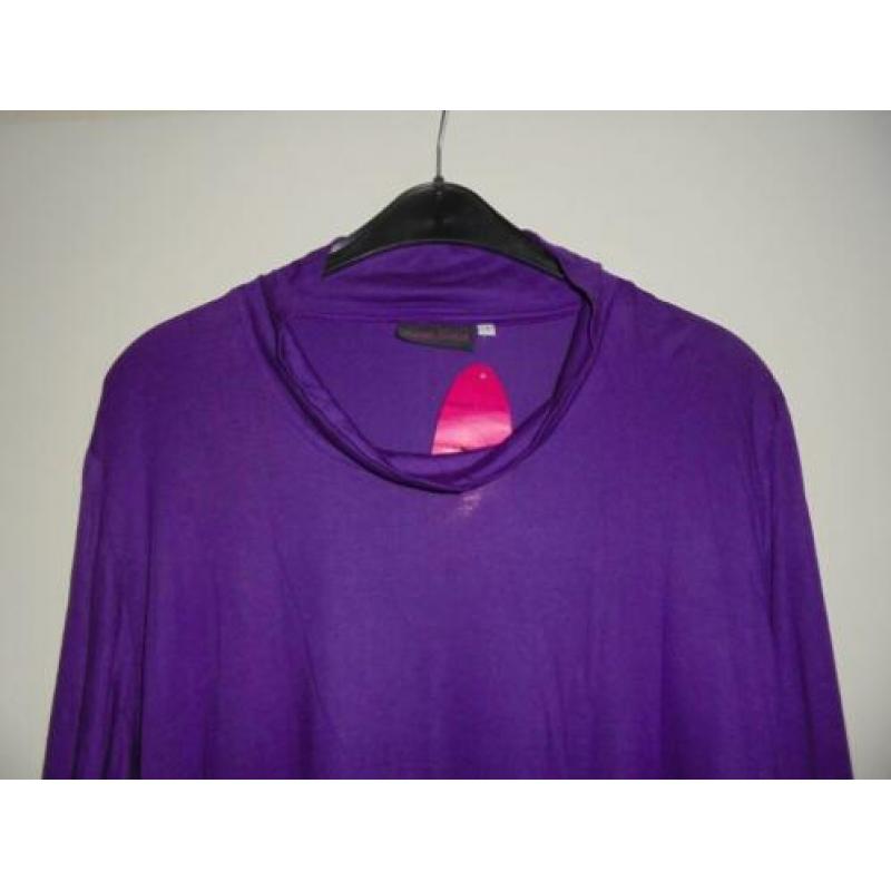 ANGEL CIRCLE nieuw paars trui / shirt mt. 2X.