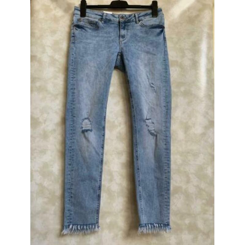 Super leuke jeans met gave pijpen van Purewhite (Maat 32)
