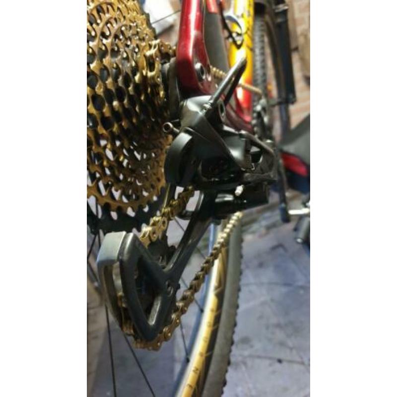 SRAM EAGLE XX1 BOOST groep/aandrijflijn, BB30 12 SPEED