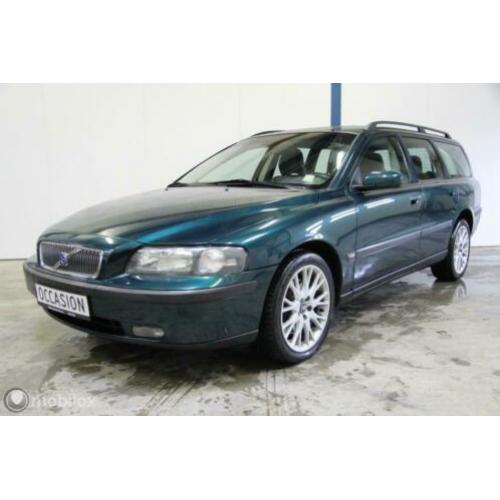 Volvo V70 2.5T Momentum