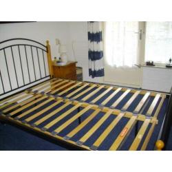 Bed 140/200