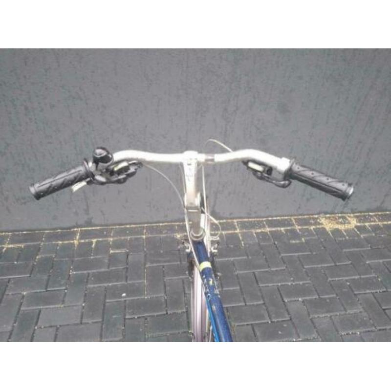 Gazelle Medeo Track & Trail Hybride herenfiets, 24 sp.