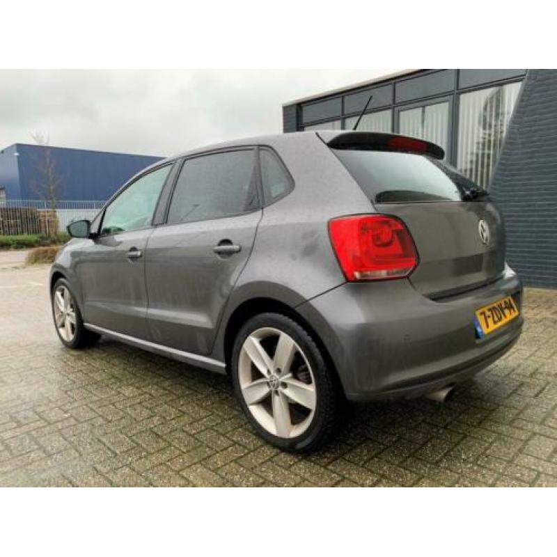 Volkswagen Polo 1.6 TDI Highline LM VELGEN CLIMA PDC