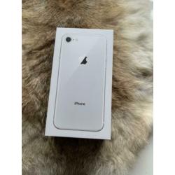 iPhone 8 wit 64GB zo goed als nieuw