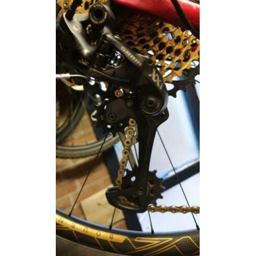 SRAM EAGLE XX1 BOOST groep/aandrijflijn, BB30 12 SPEED