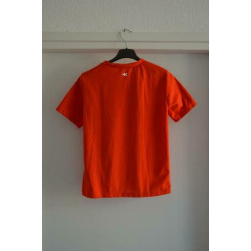 Knalrood fijn sportshirt van Kipsta van Decathlon