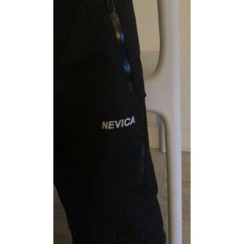 Skibroek merk Nevica, maat 140