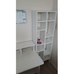 bureau met stoeltjes Ikea