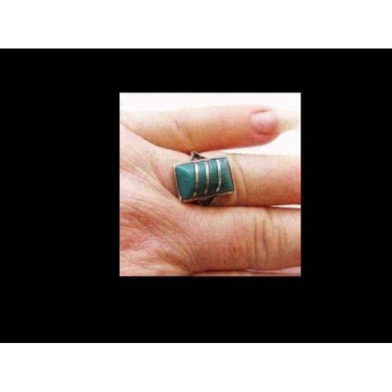 Zilveren Ring met Bijzonder Rechthoek Malachietsteen!
