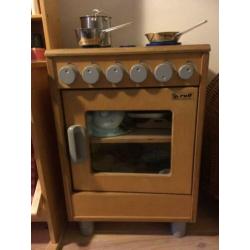 compleet houten kinderwinkeltje met keuken