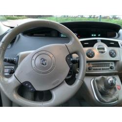 Renault Megane Scenic 2.0 16V 99KW 2004 Zwart Full Options