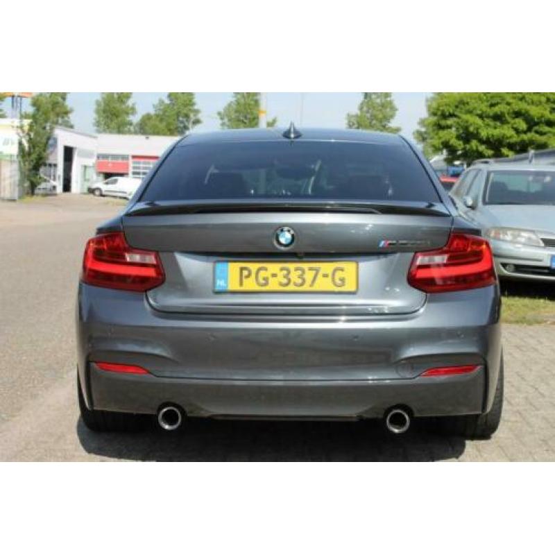 BMW 2-serie Coupé M235i High Executive Harman Kardon Navi Xe