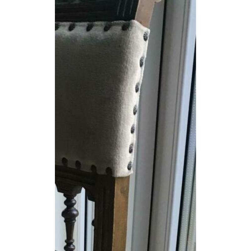 Kasteelstoelen (velours bekleding)