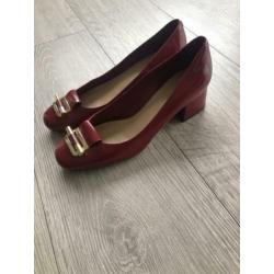 Micheal Kors pump rood maat 39