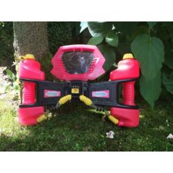 supersoaker - apart model met schermpje en 2 waterreservoirs