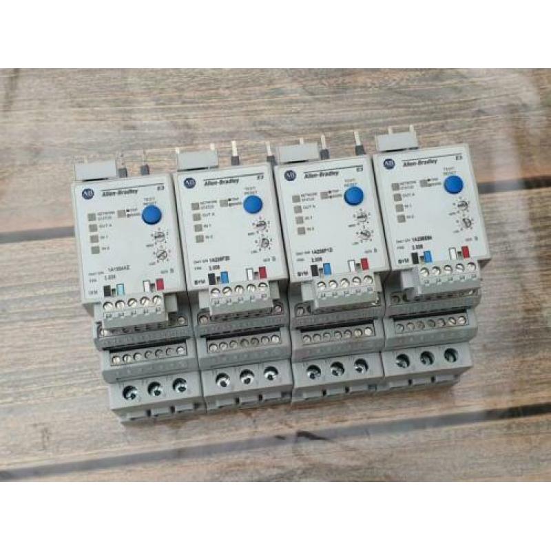 Allen Bradley 193-Ec1Ab 193Ec1Ab Relais (4 stuks 1 koop)