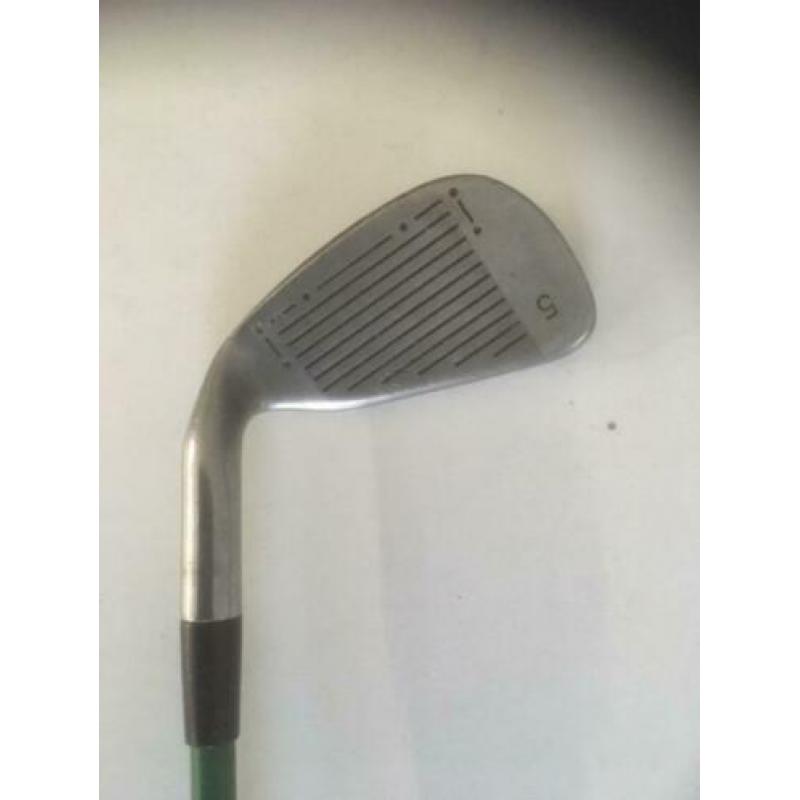 Golfclub RH IJzer nr 5 Yoshiba Boron Graphite Golf club