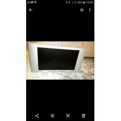Tv's 2x € 30 per stuk