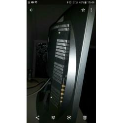 Tv's 2x € 30 per stuk