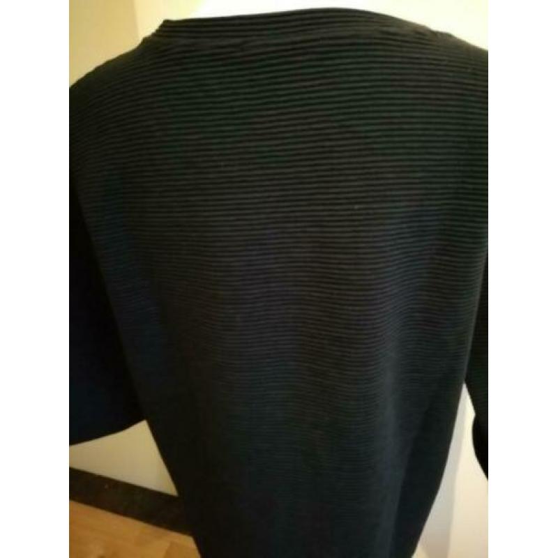 Boss donkerblauwe trui mt 38
