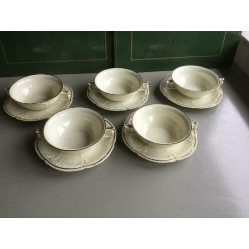 5 Soepkoppen met schotel Rosenthal Sans Souci
