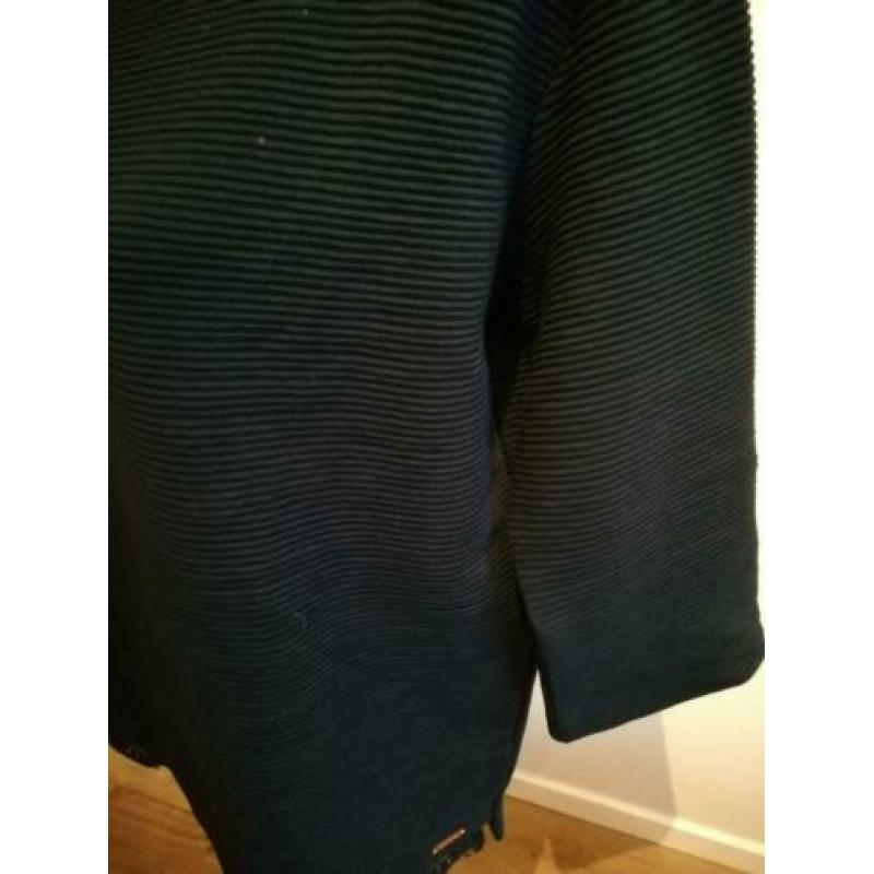 Boss donkerblauwe trui mt 38