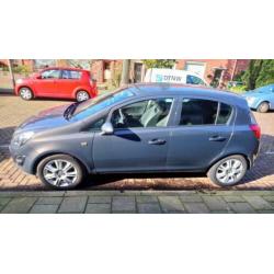 Opel Corsa 1.4 16V 5D 2014 Grijs