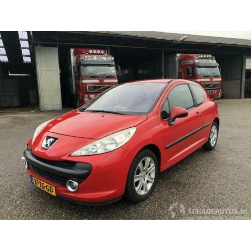 Peugeot 207 1.4i 16v 88pk xs 3drs - airco - 123.503km nap -