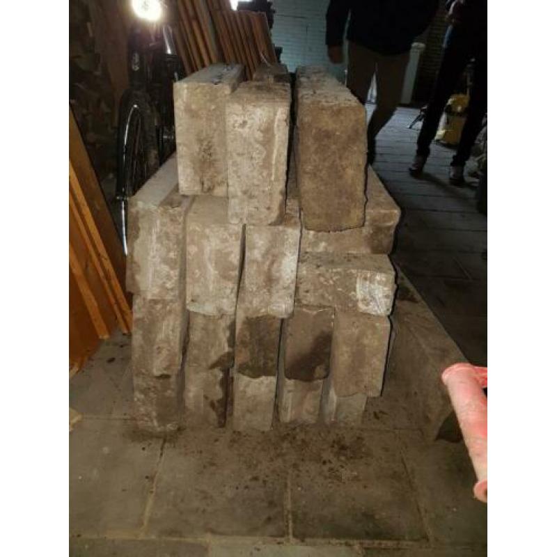 Tegels (40x40), opsluitbanden en klinkers