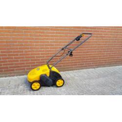 Stiga VE32 electrische verticuteermachine