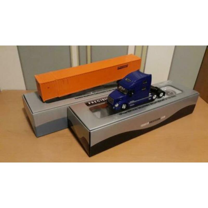 Set 1:50 Tonkin Amerikaanse Volvo's