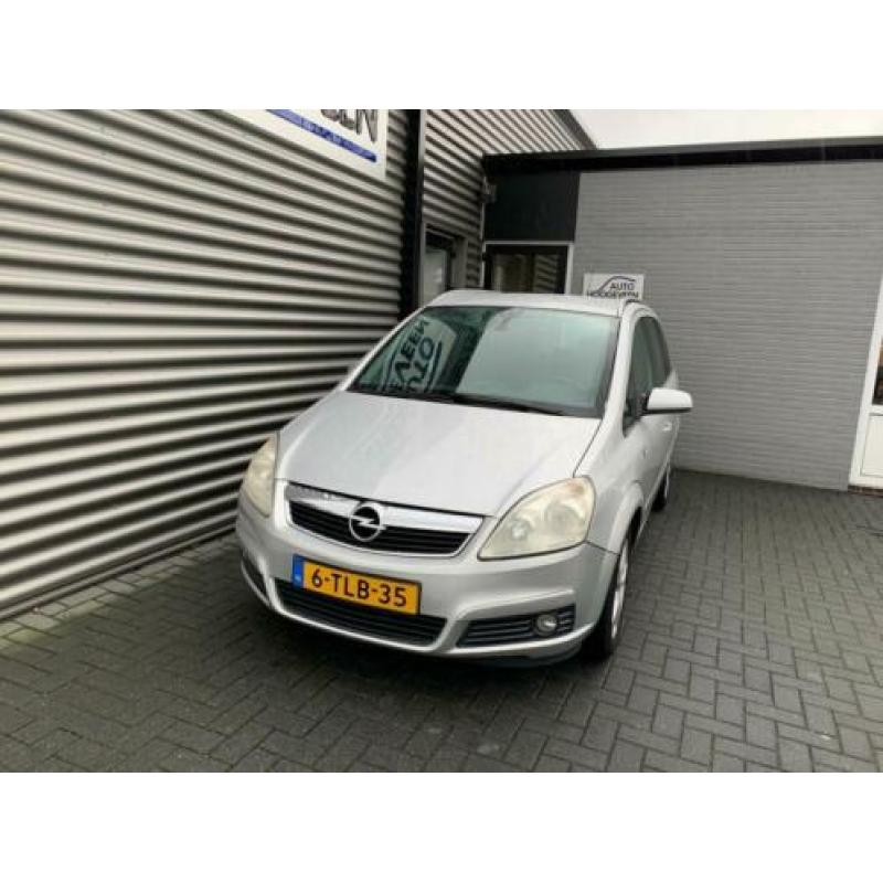 Opel Zafira 1.8 Essentia *automaat*