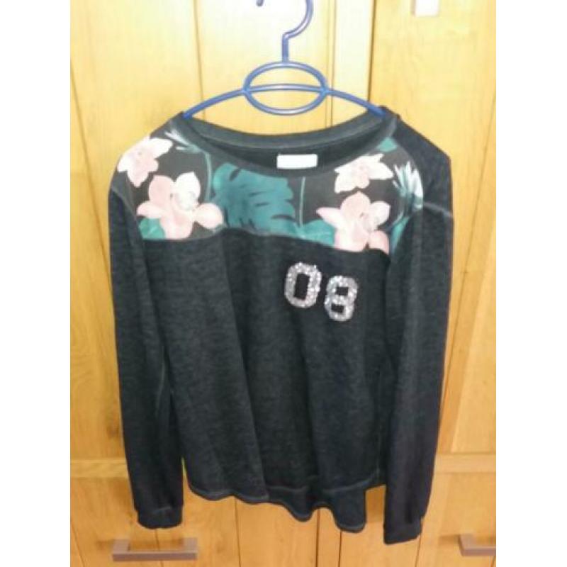 Groot meisjes kleding pakket