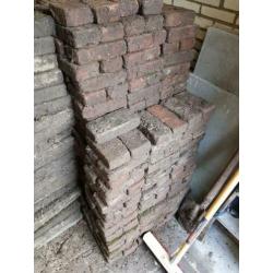 Tegels (40x40), opsluitbanden en klinkers
